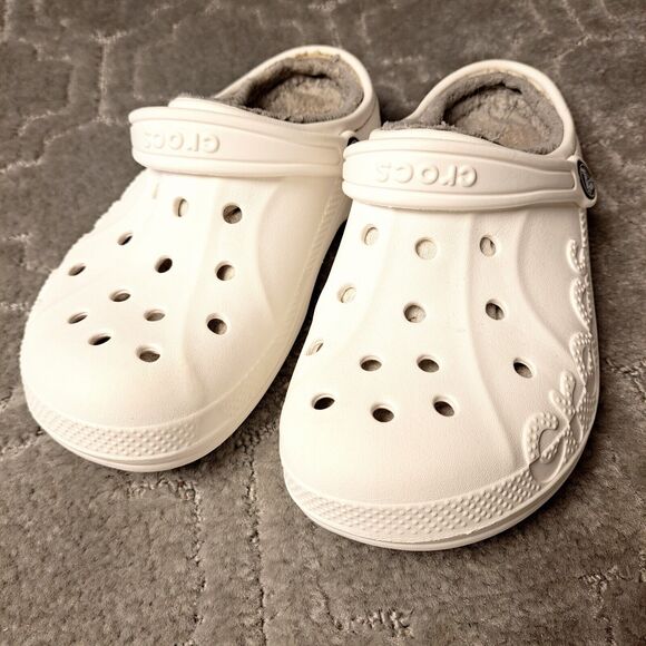 CROCS Other - Crocs WHITE CLASSIC CLOGS KIDS SIZE 3 BAYA LINED GIRLS BOYS COMFORT MULES CASUAL